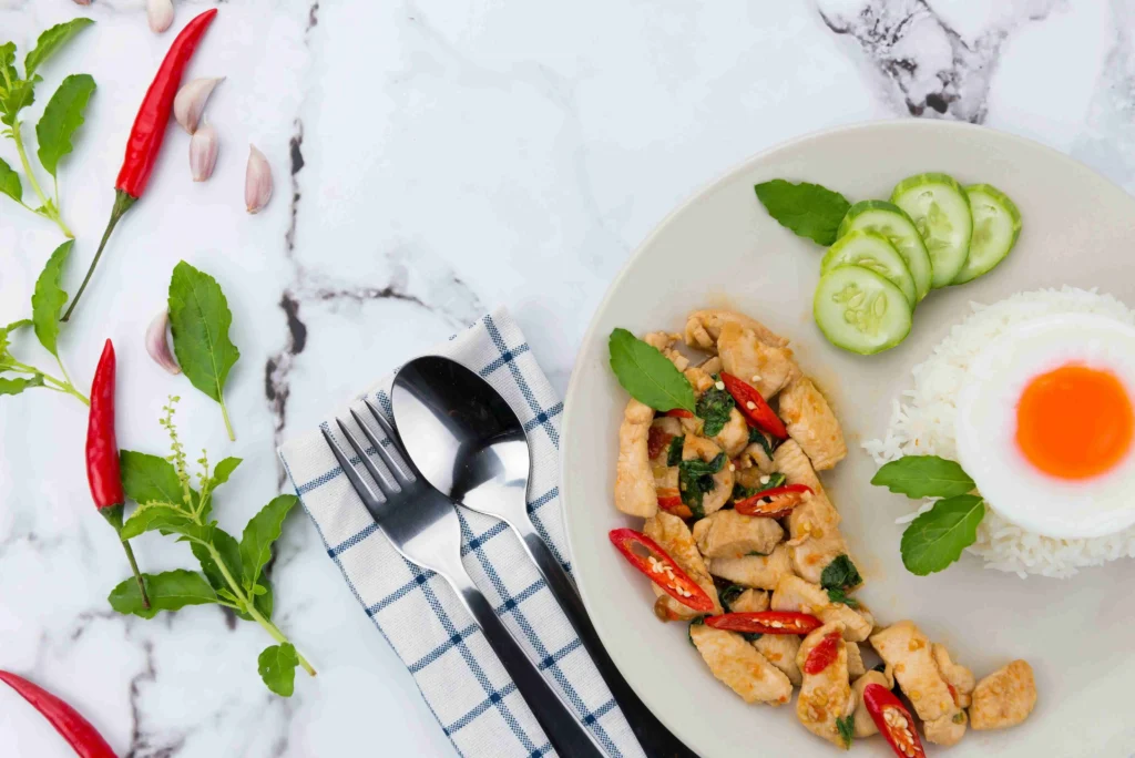 เปิดเช็กลิสต์ 7 อาหารที่มีโซเดียมสูงตัวการเงียบที่อาจกำลังทำร้ายร่างกายของคุณโดยไม่รู้ตัว